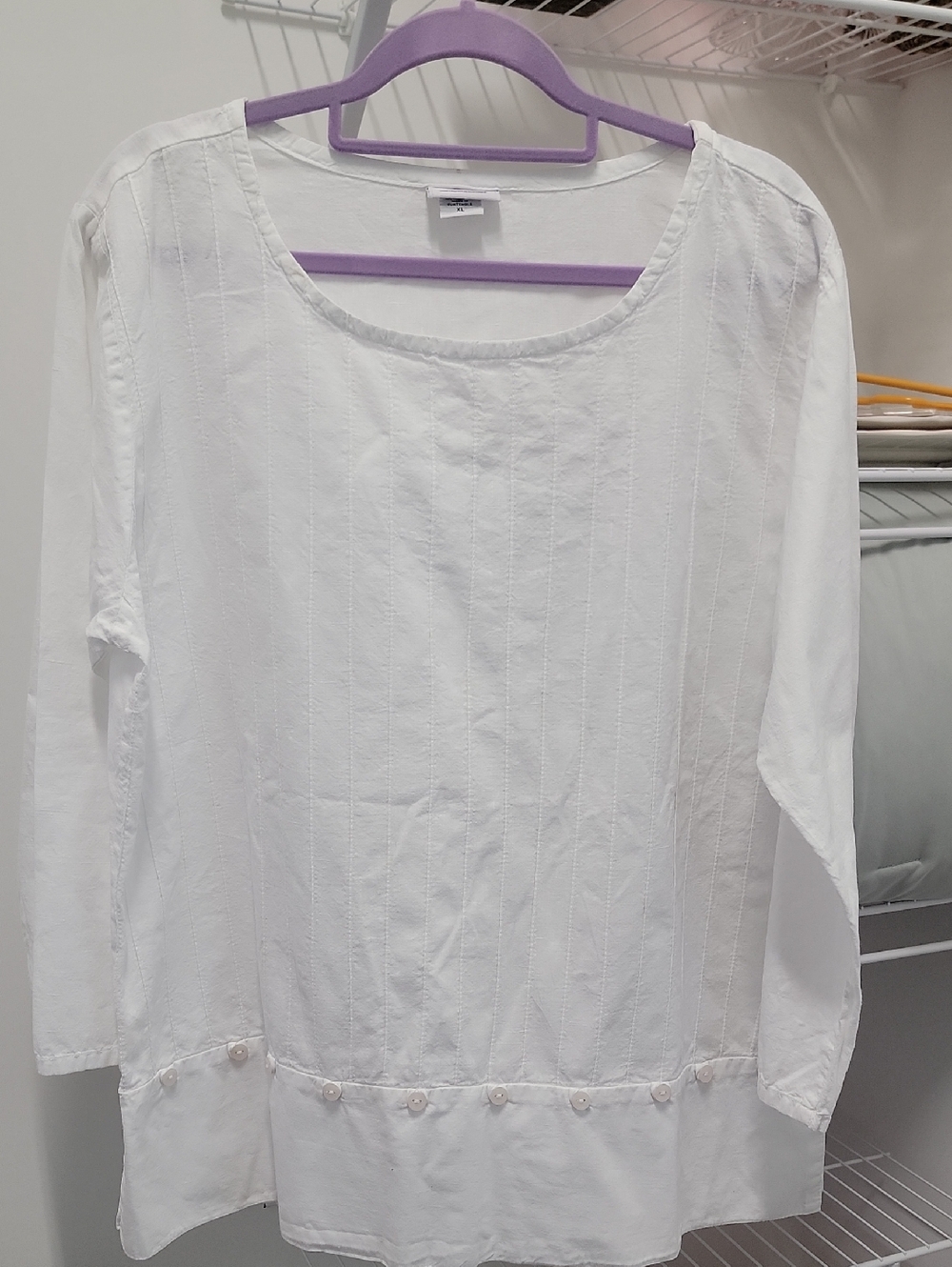 Women's White Long Sleeve Peasant Blouse - XL. Very Nice!!